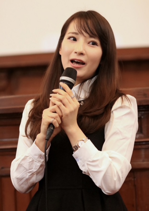 苻坂 千尋